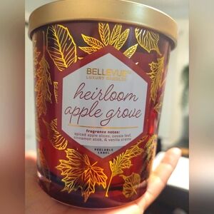 Bellevue Luxury Candles Heirloom Apple Grove 12 Oz